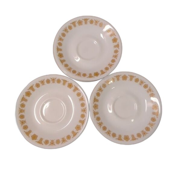 Corelle Livingware Saucers Butterfly Gold  Set of 11 Corning - Picture 1 of 4